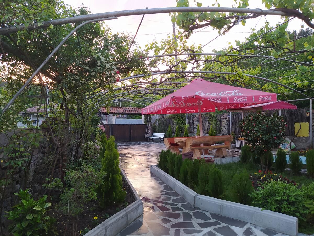 Курортные отели Guest House Medea Боржоми-5