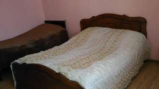 Курортные отели Guest House Medea Боржоми Трехместный номер с видом на горы-16
