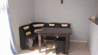Курортные отели Guest House Medea Боржоми Трехместный номер с видом на горы-19