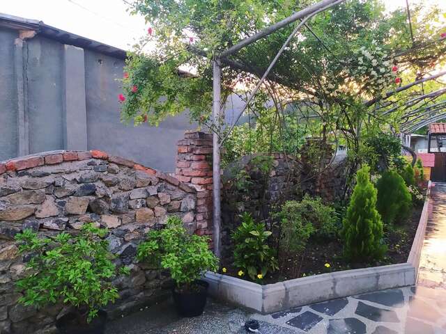Курортные отели Guest House Medea Боржоми-12